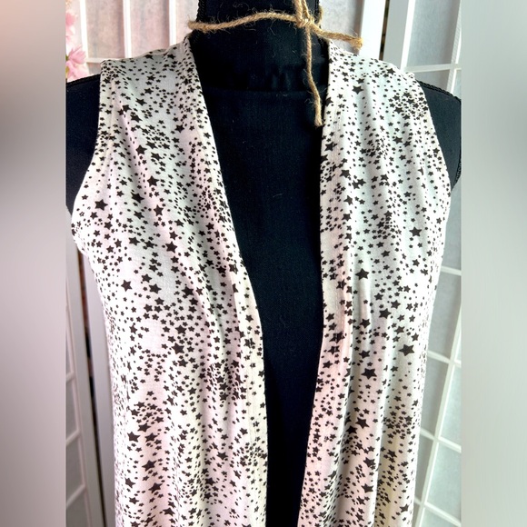 Lularoe flowy joy duster vest stars - Picture 2 of 5
